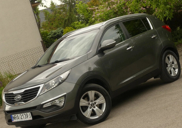 Kia Sportage cena 39700 przebieg: 185000, rok produkcji 2011 z Radom małe 277